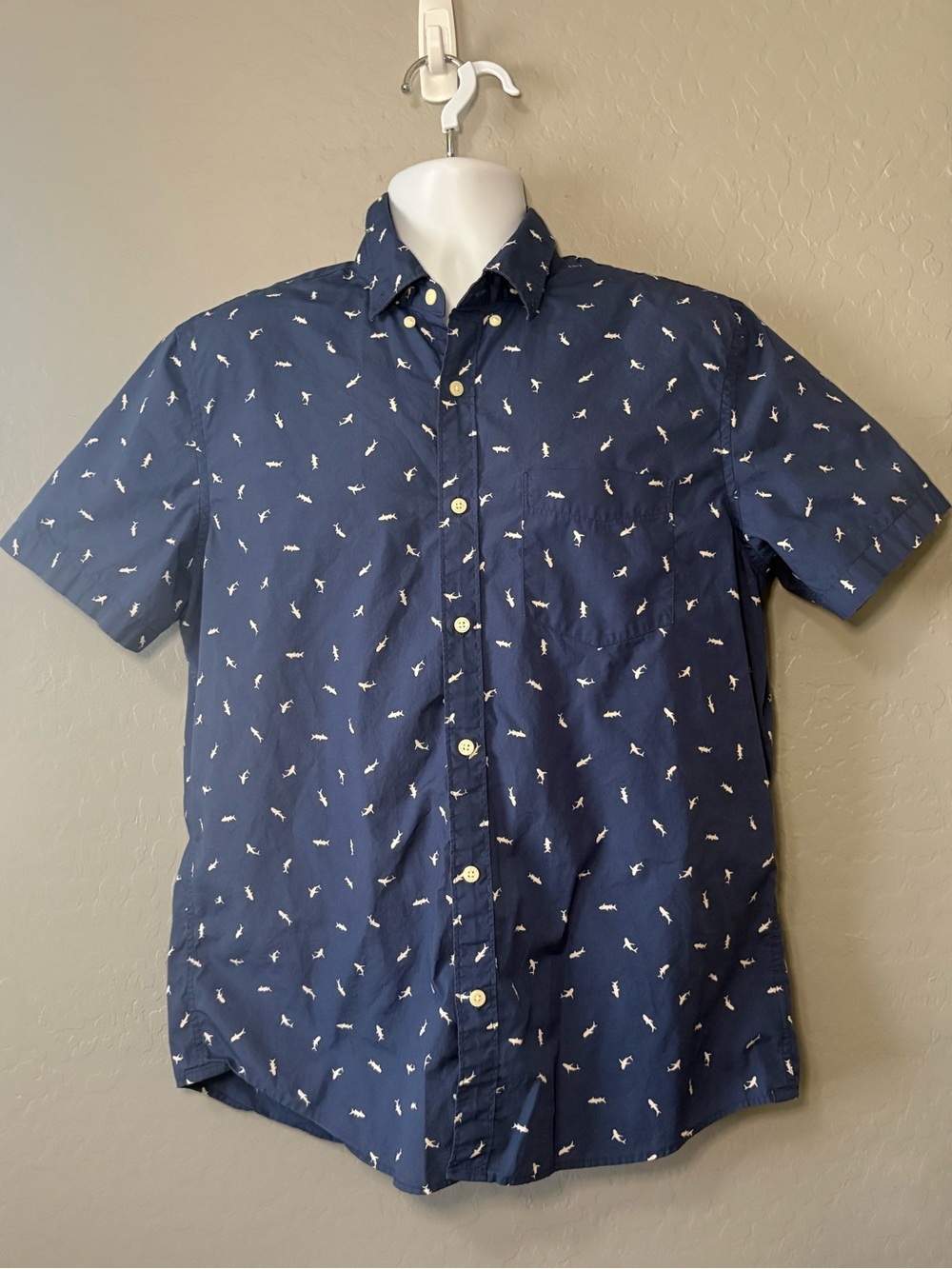 American Eagle Outfitters Navy Short-Sleeve Button-Up- White Micro Shark Print